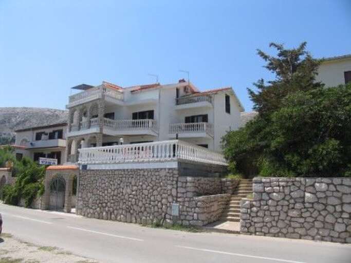 Pag Apartment Rental