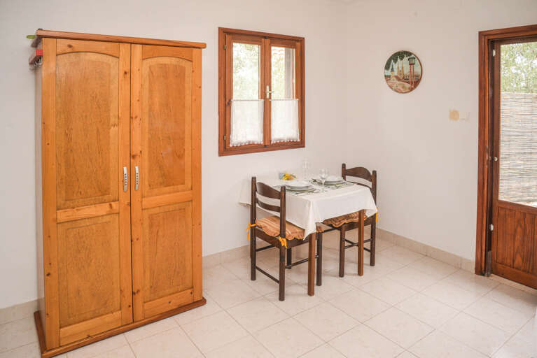 Tkon Home Rental