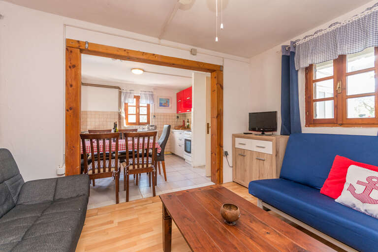 Kraj Home Rental