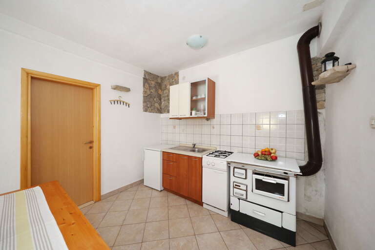 Kraj Home Rental