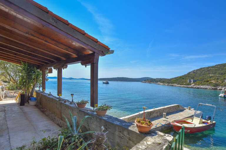 Tkon Home Rental