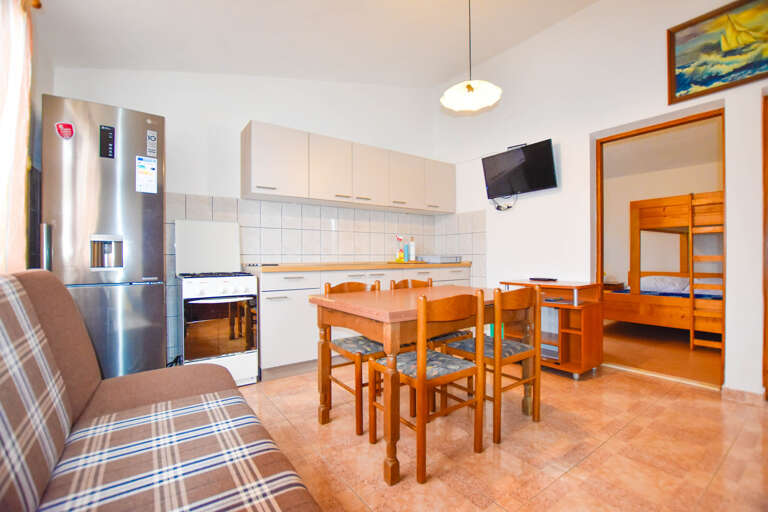 Mrljane Home Rental