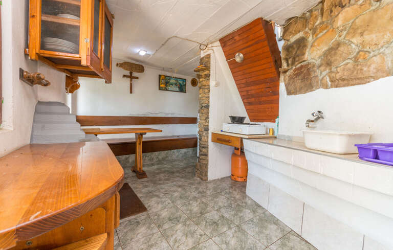 Kraj Home Rental