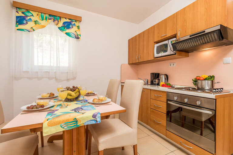 Kampor Home Rental