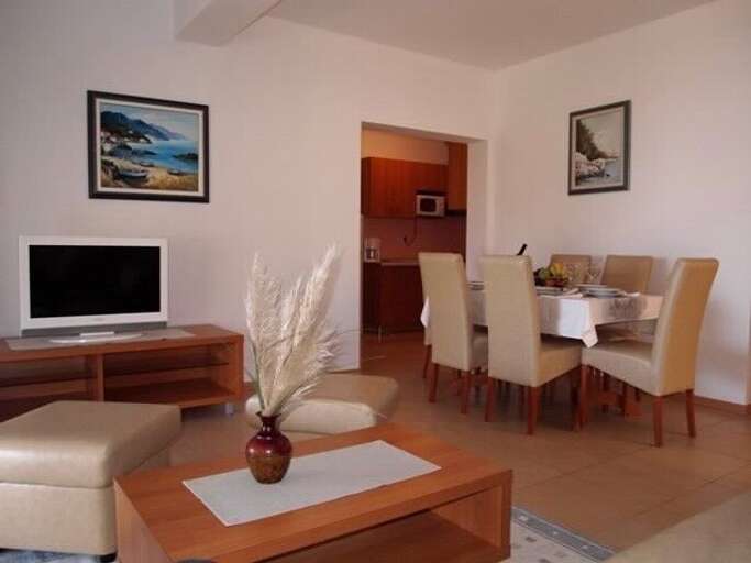 Kampor Apartment Rental