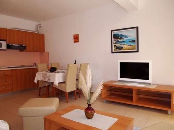 Kampor Apartment Rental