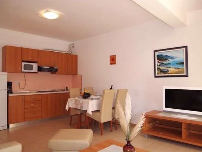 Kampor Apartment Rental