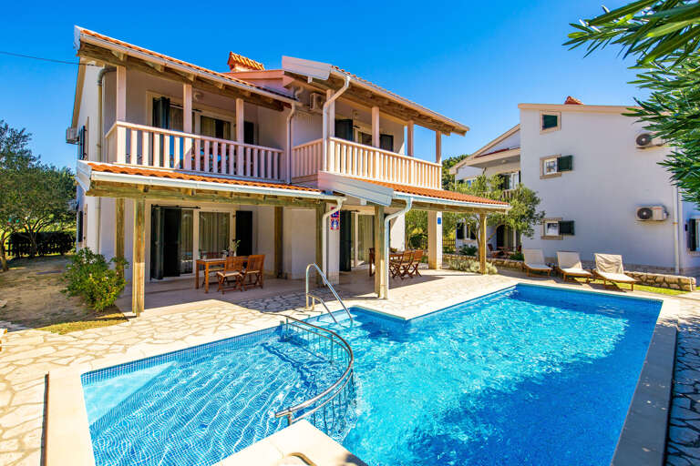Rab Apartment Rental
