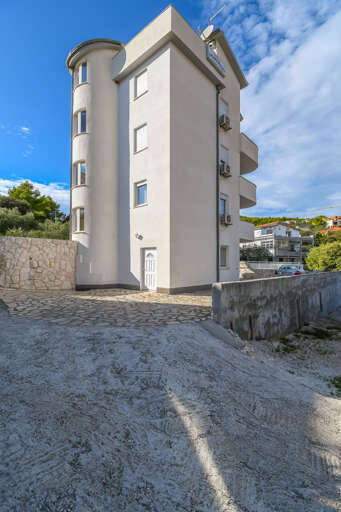 Marina Apartment Rental