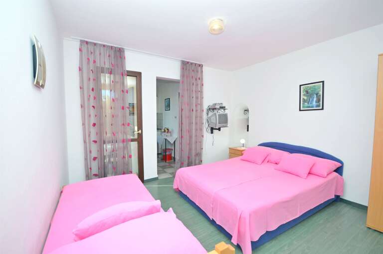 Murter Apartment Rental
