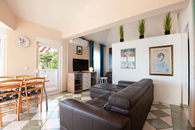 Lokva Rogoznica Apartment Rental