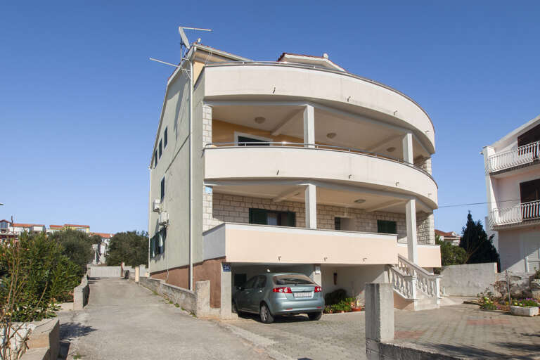 Brodarica Apartment Rental
