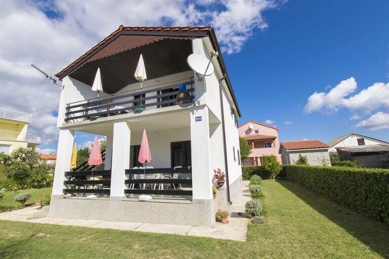 Privlaka Apartment Rental