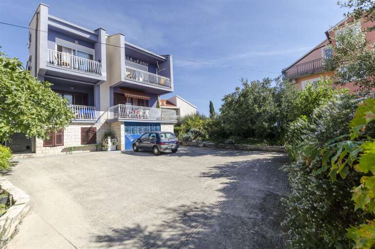 Brodarica Apartment Rental