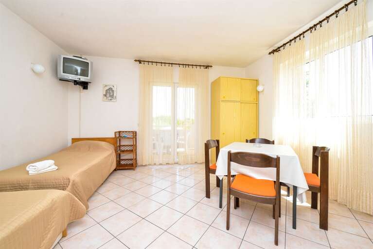 Kukljica Apartment Rental