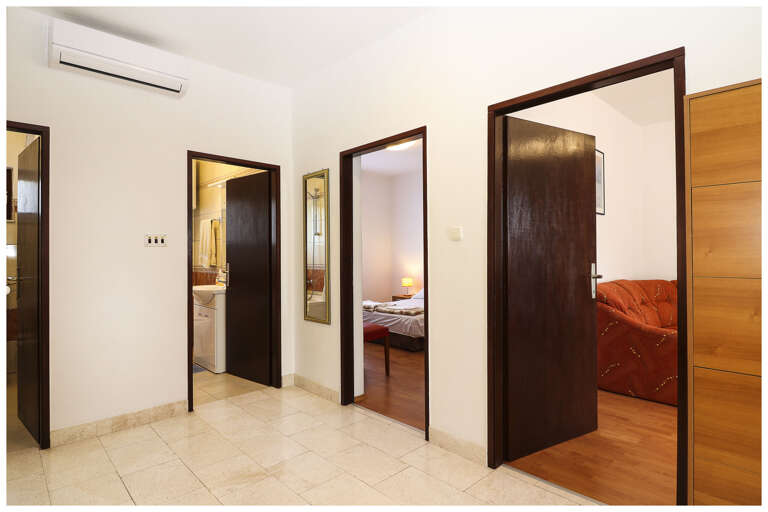 Primosten Apartment Rental