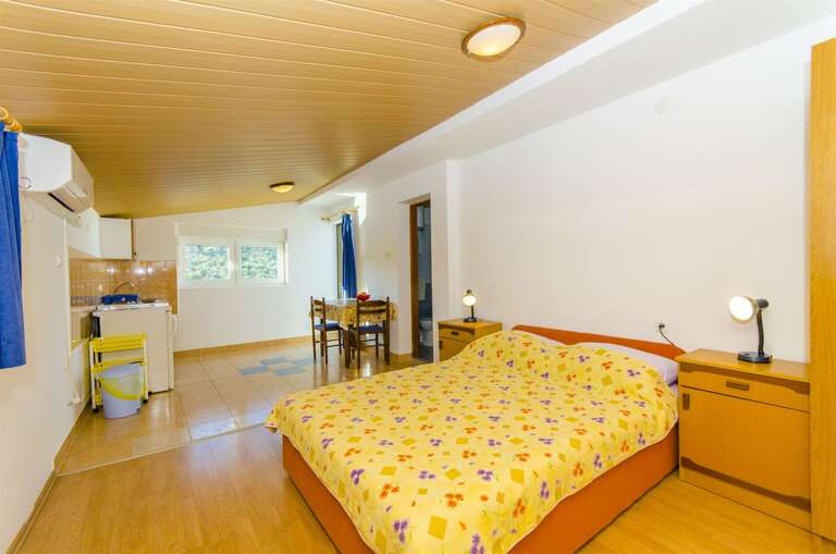 Rogoznica Apartment Rental