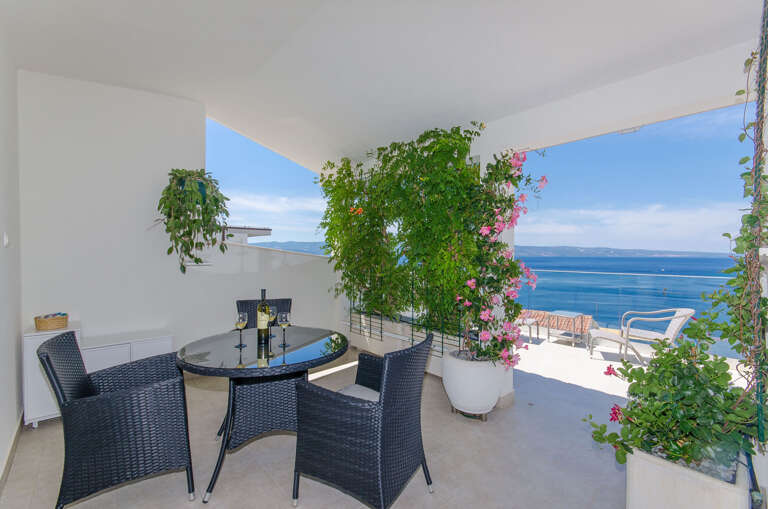 Omis Apartment Rental