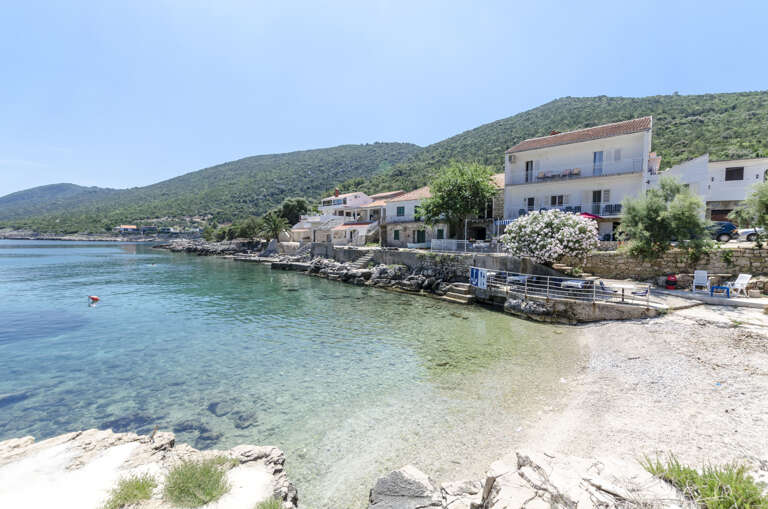 Gdinj Apartment Rental