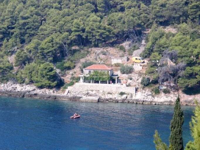 Gdinj Home Rental