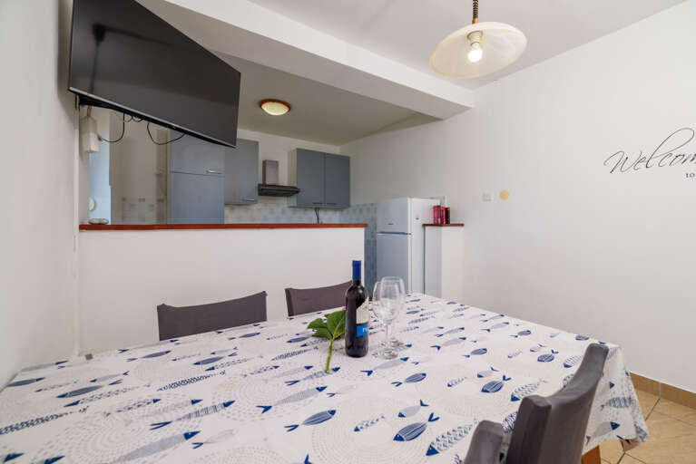 Lopar Apartment Rental