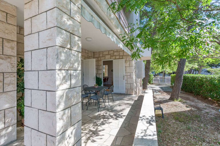 Baska Voda Apartment Rental