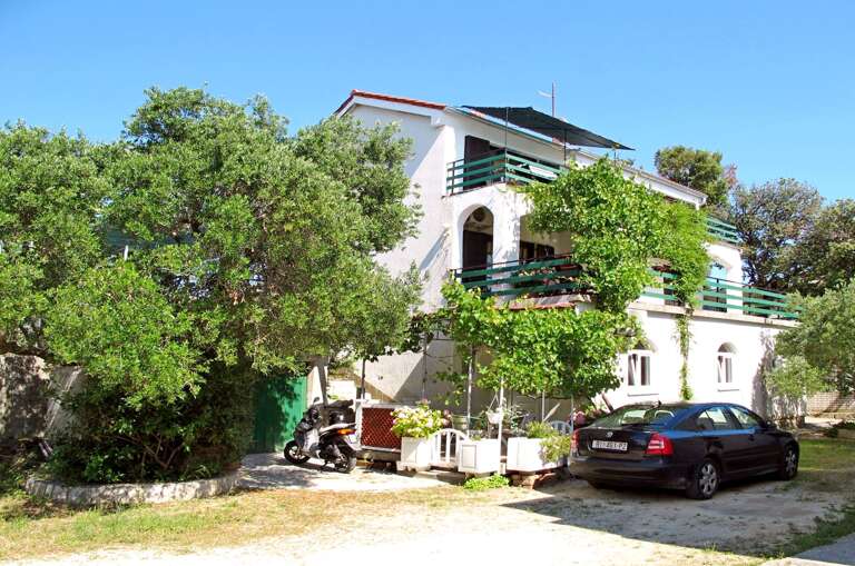 Rab Apartment Rental