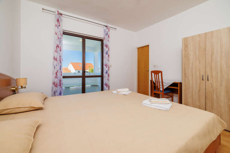 Banjol Apartment Rental