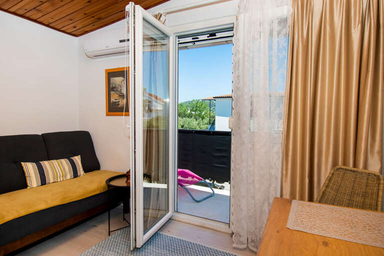 Jezera Apartment Rental