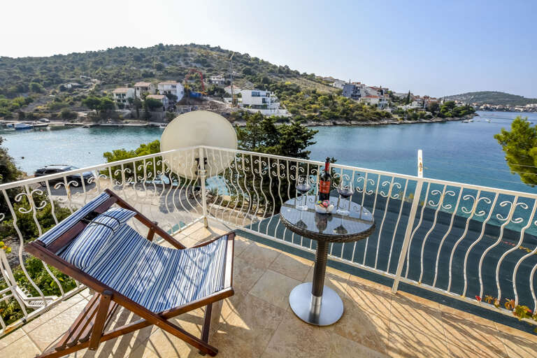 Rogoznica Apartment Rental