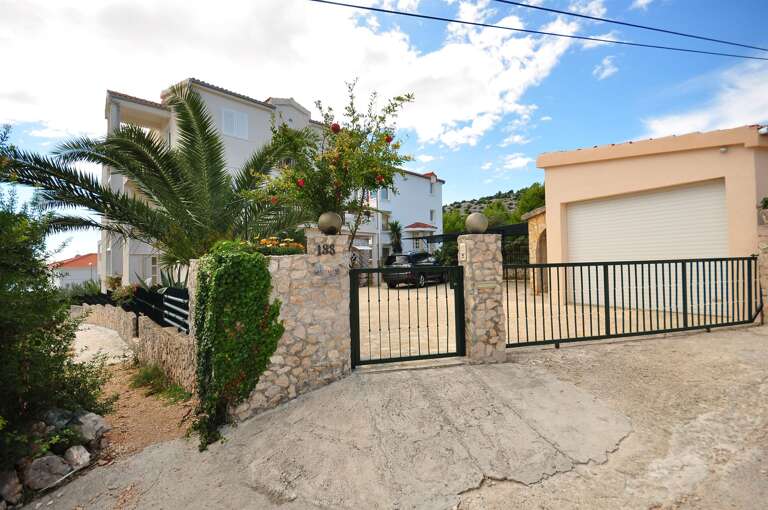 Stivasnica Apartment Rental