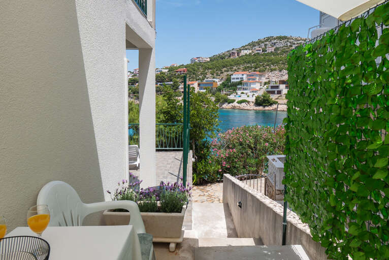 Primosten Apartment Rental
