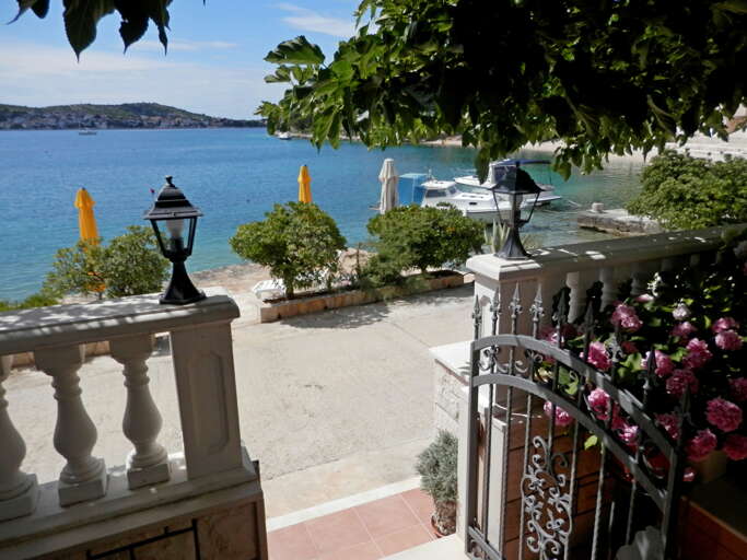 Rogoznica Apartment Rental