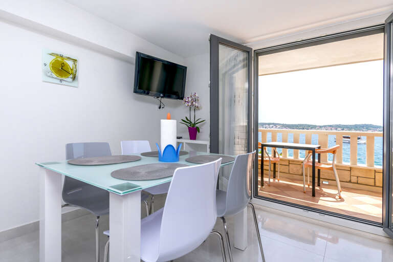Rogoznica Apartment Rental