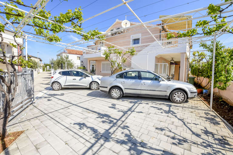 Rogoznica Apartment Rental