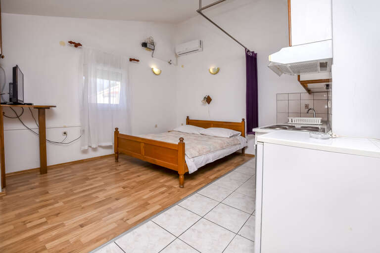 Rogoznica Apartment Rental