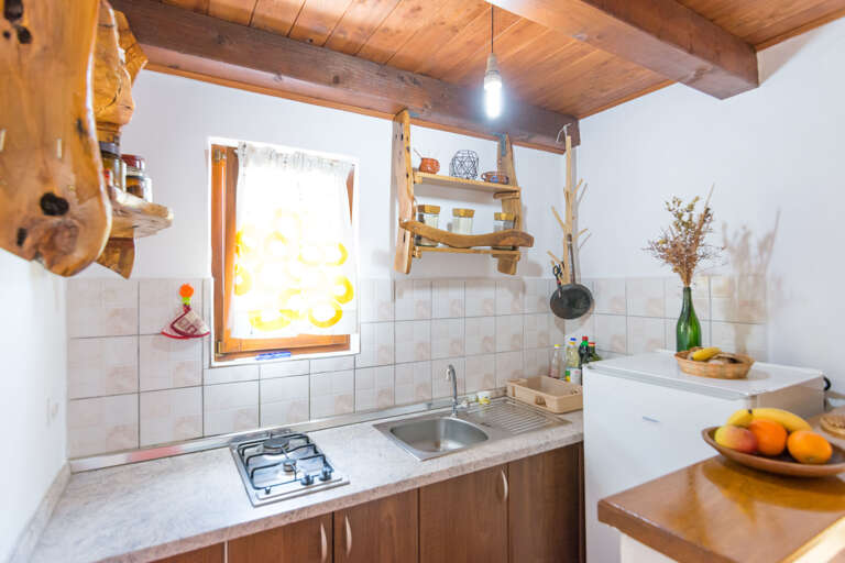 Tkon Home Rental