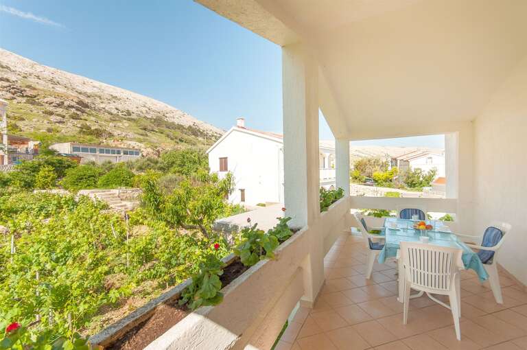 Pag Apartment Rental