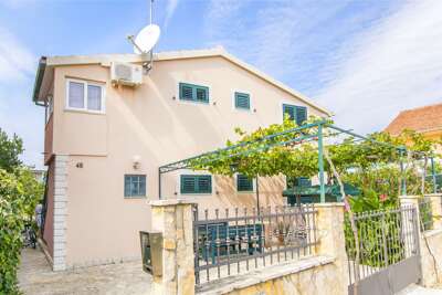 Apartments Nives