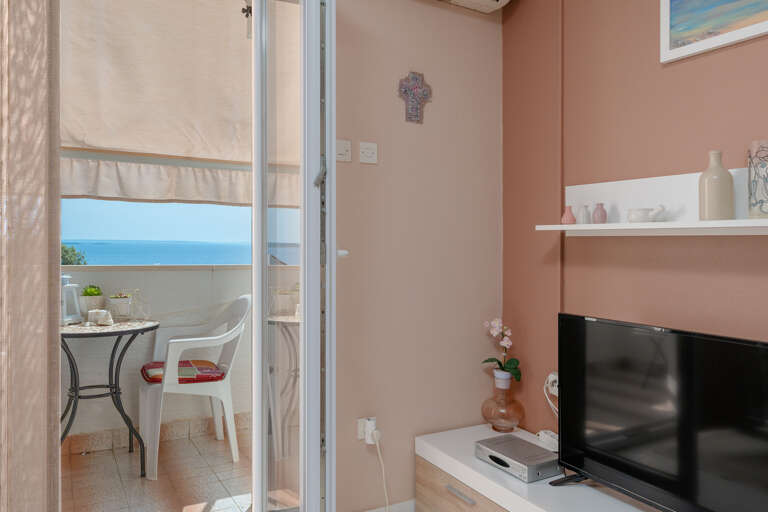 Mandre Apartment Rental