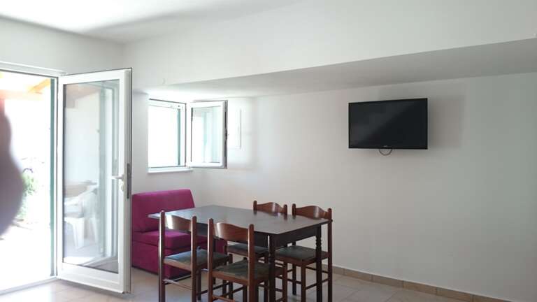Murter Apartment Rental