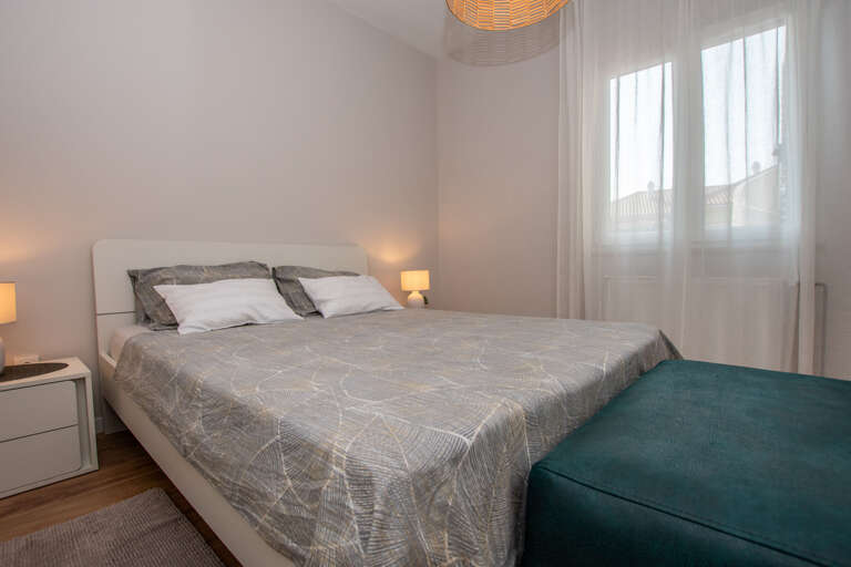 Sveti Filip I Jakov Apartment Rental