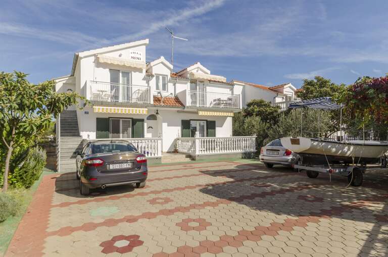 Brodarica Apartment Rental