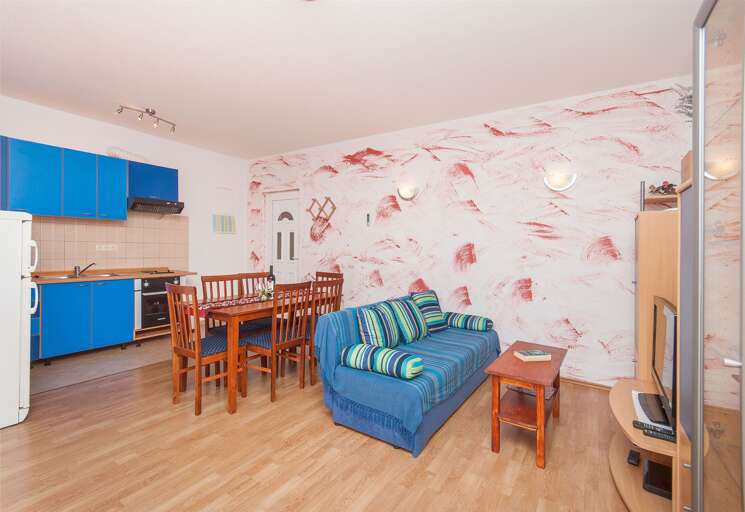Sukosan Apartment Rental