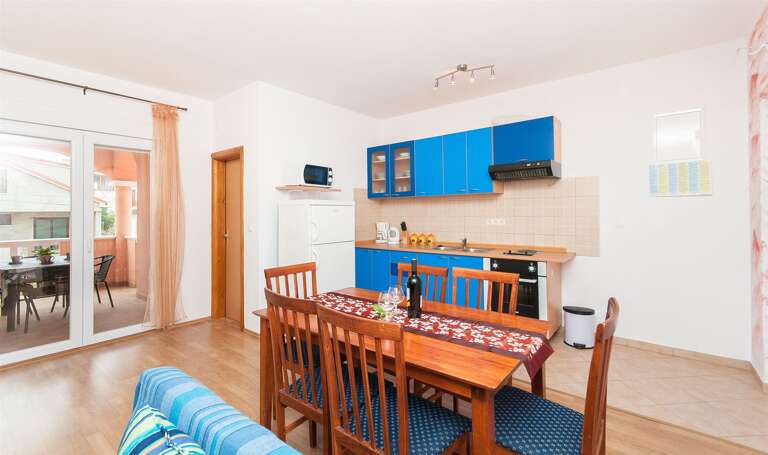 Sukosan Apartment Rental