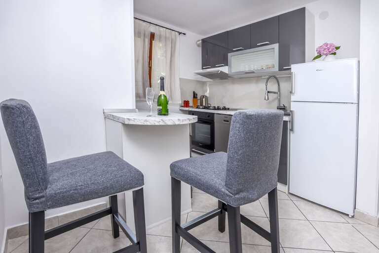 Rogoznica Apartment Rental
