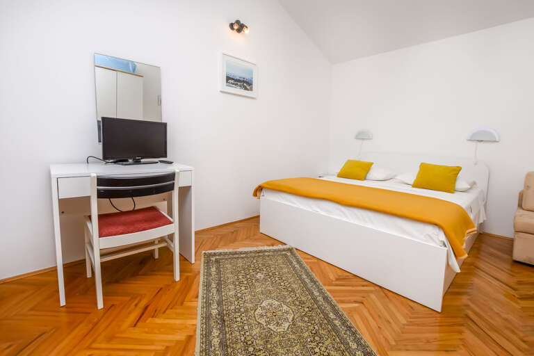 Rogoznica Apartment Rental