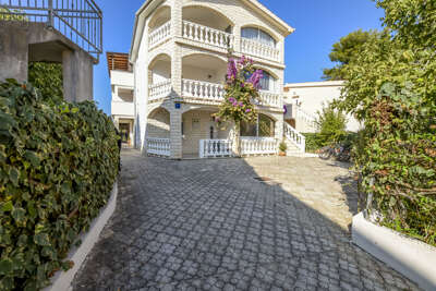 Apartments Periša