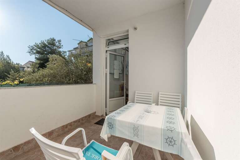 Tribunj Apartment Rental
