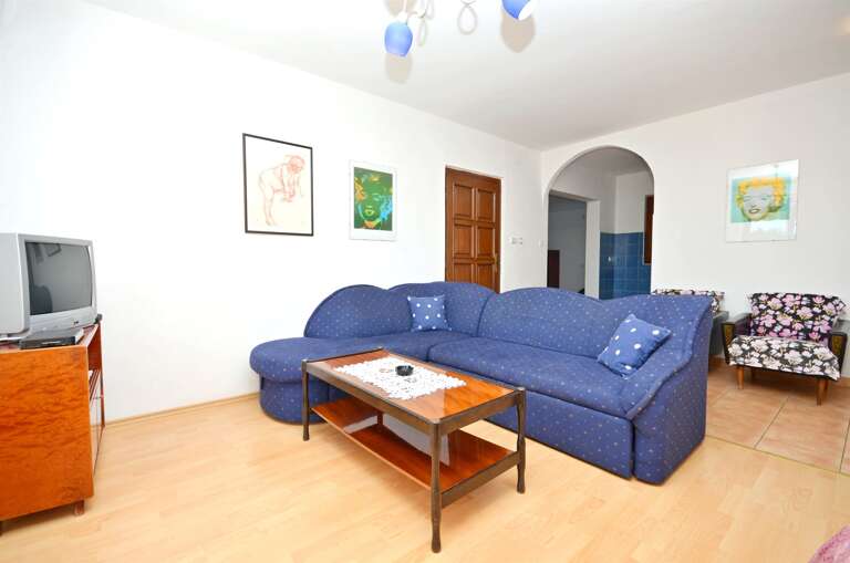 Tribunj Apartment Rental